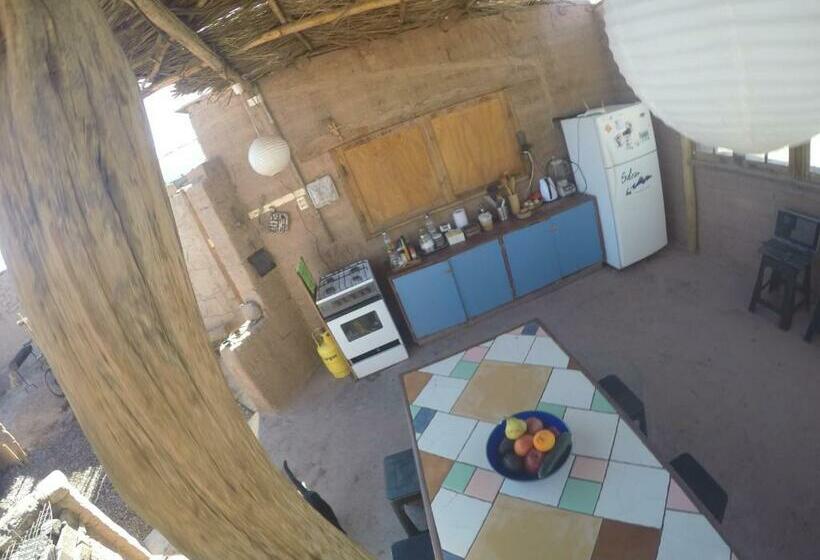 اتاق ساده سه نفره, Casa Buenavista