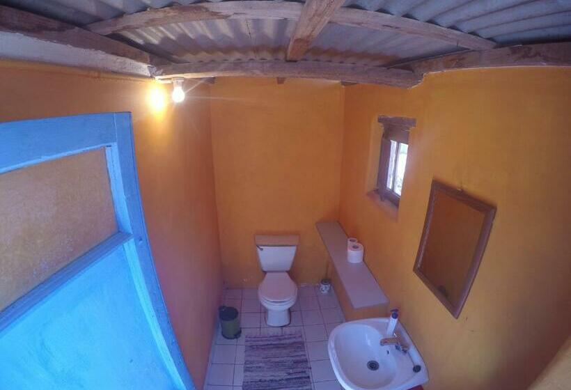 اتاق ساده سه نفره, Casa Buenavista