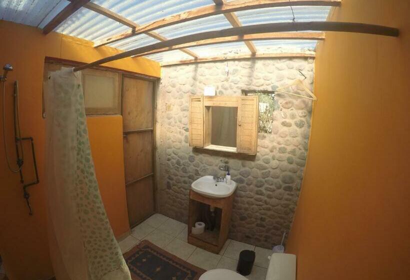 اتاق ساده سه نفره, Casa Buenavista