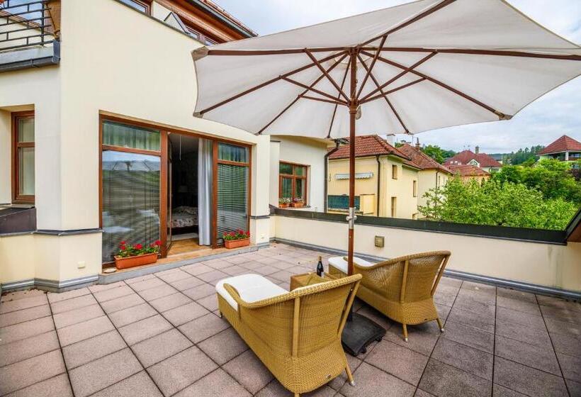 带1个卧室的带阳台的公寓, Penzion Sonáta