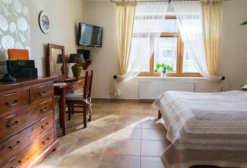 套房带园景, Penzion Sonáta