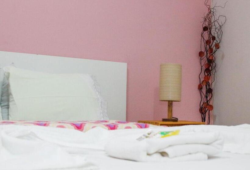 标准间, Pousada Doce Mel