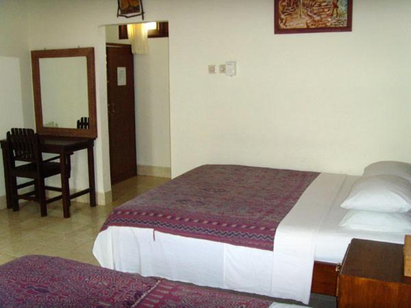 디럭스 룸, Rumah Saga