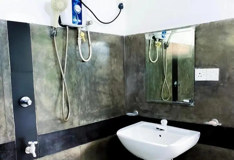 Standard room with outdoor bath, The Bay House