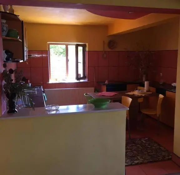 Sviitti 2 Makuuhuonetta, Vila Khalo