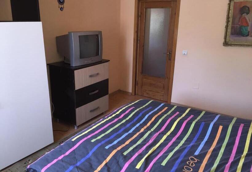 סוויטת 2 חדרי שינה, Vila Khalo