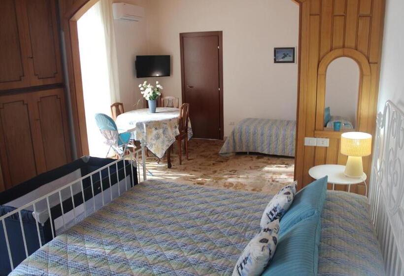 패밀리 룸, Soffio Del Libeccio B&b