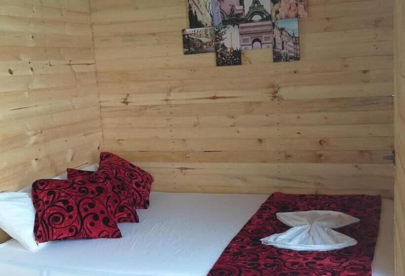 غرفة ديلوكس مطلّة علي البحر مزوَّدة بشُرفة, Posada Chikiluky Bar