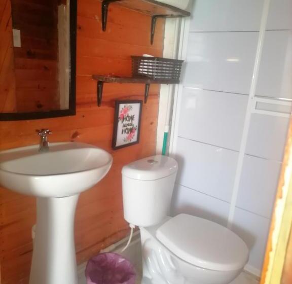 חדר סטנדרט לשלושה, Posada Chikiluky Bar