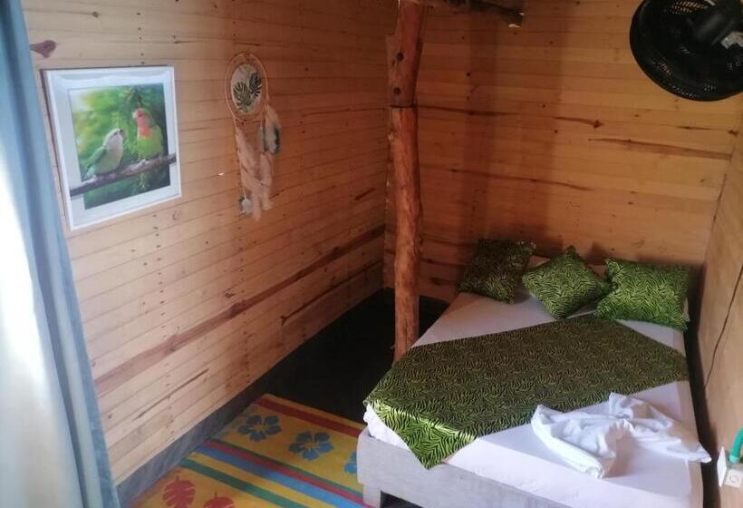 غرفة قياسية مطلّة علي البحيرة, Posada Chikiluky Bar