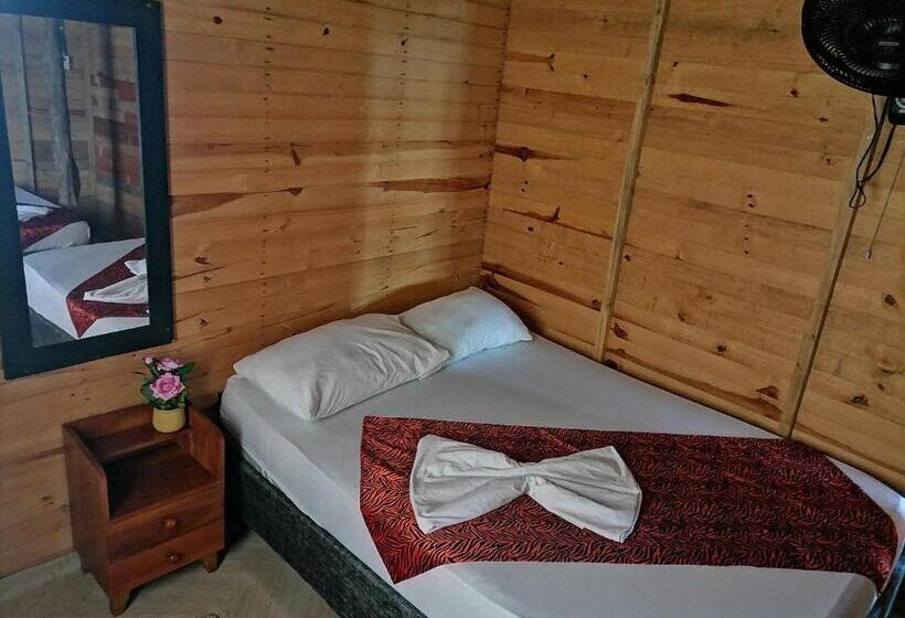 חדר דלוקס, Posada Chikiluky Bar