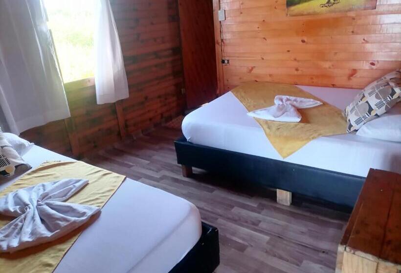 חדר דלוקס, Posada Chikiluky Bar