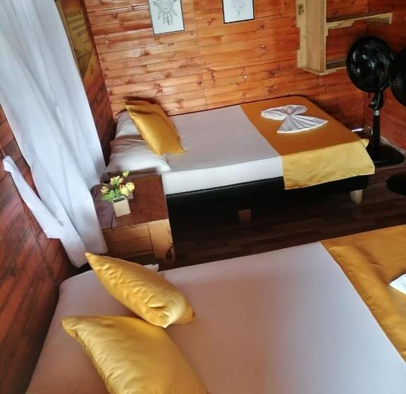 חדר דלוקס, Posada Chikiluky Bar