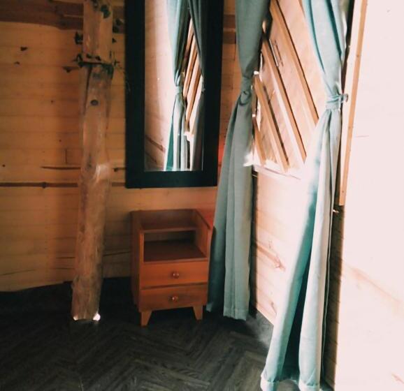 חדר סטנדרט נוף לאגם, Posada Chikiluky Bar