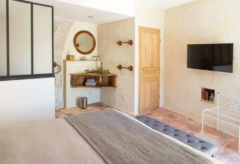 Номер Superior с Террасой, Maison Lapopie Chambres Et Gîte