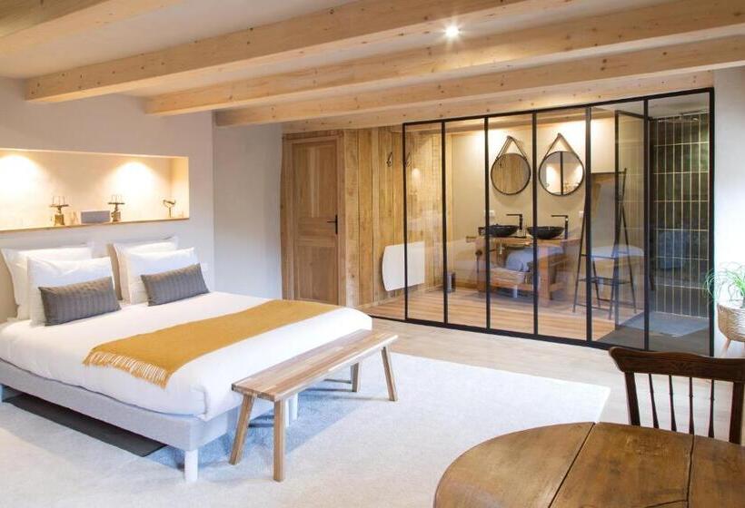 Номер Стандарт Вид на Горы, Maison Lapopie Chambres Et Gîte