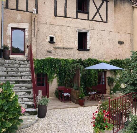 Номер Стандарт Вид на Горы, Maison Lapopie Chambres Et Gîte