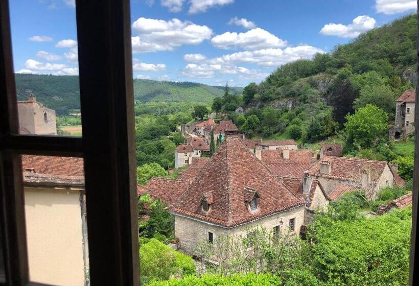 Номер Стандарт Вид на Горы, Maison Lapopie Chambres Et Gîte