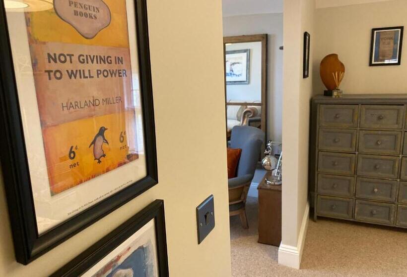 Стандартный Номер Кровать Кинг, No 22