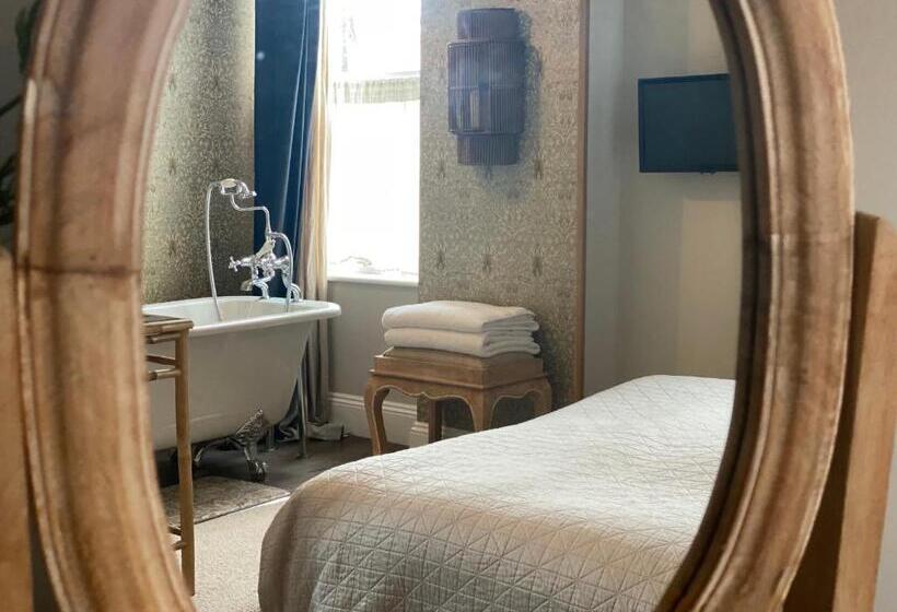 Номер Deluxe, No 22