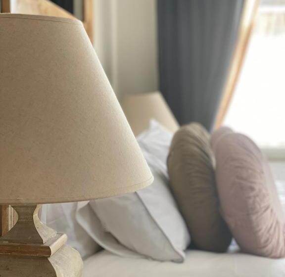 Номер Deluxe, No 22