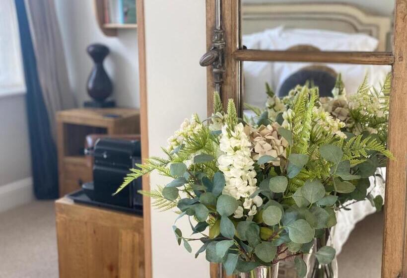 Номер Deluxe Кровать Кинг, No 22