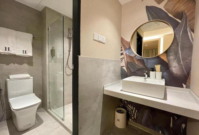 スーペリアールーム, Harper Boutique Hotel At Sutera Avenue