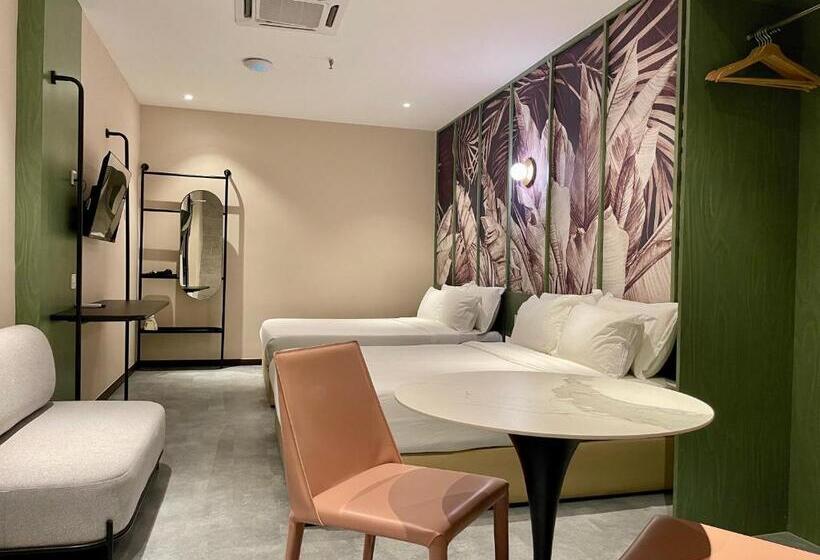 חדר משפחתי, Harper Boutique Hotel At Sutera Avenue