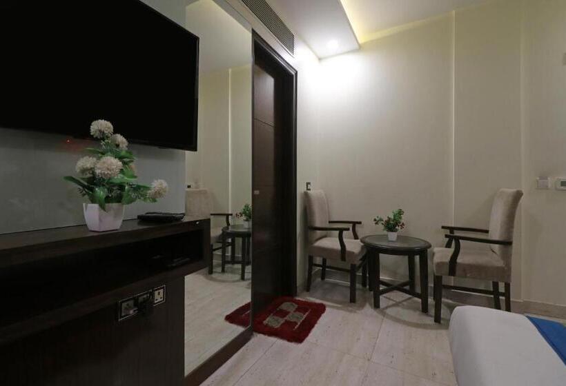 Номер Deluxe Кровать Кинг, Mannat International By Mannat