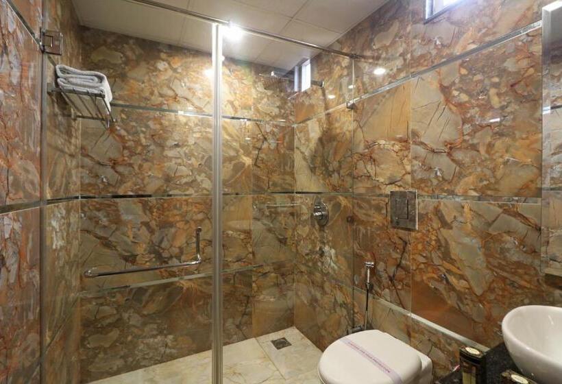 Семейный Номер Deluxe, Mannat International By Mannat