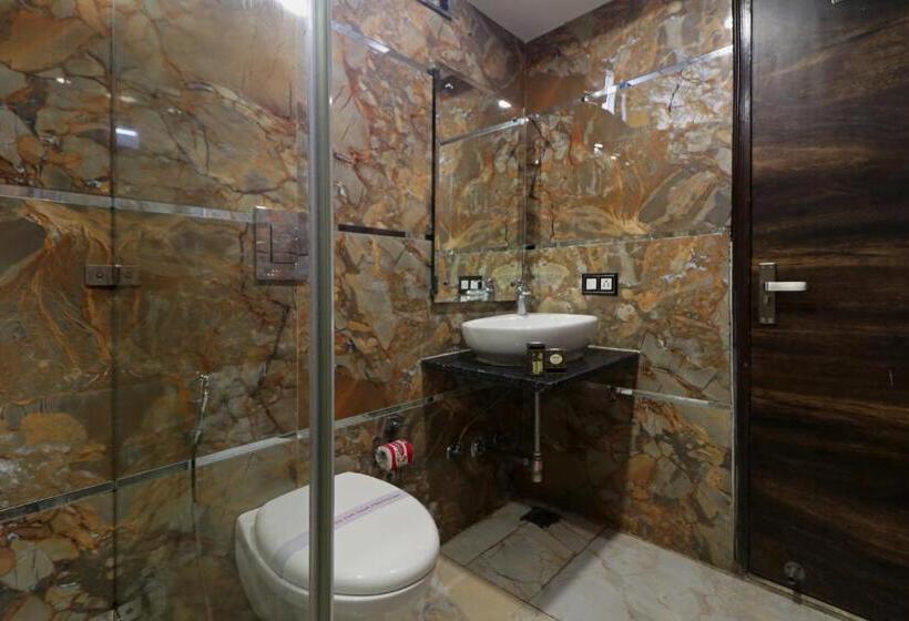 디럭스 패밀리 룸, Mannat International By Mannat