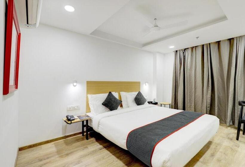 חדר סטנדרט, Super Townhouse Rajyash Rise