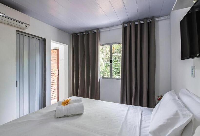 سوییت لوکس, Casa Villa Noronha Suites