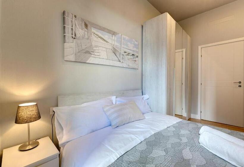 اتاق استاندارد با بالکن, Sleep Tight Florence