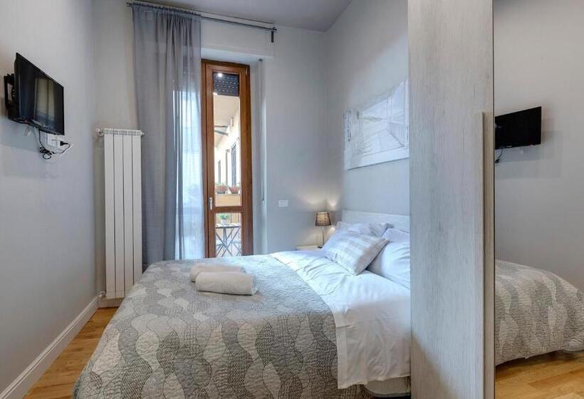 اتاق استاندارد با بالکن, Sleep Tight Florence