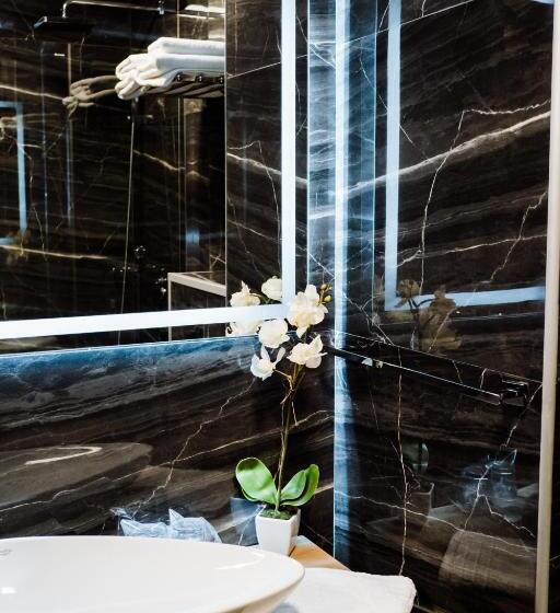 اتاق لوکس سه تخته, Barcode Wellness & Spa