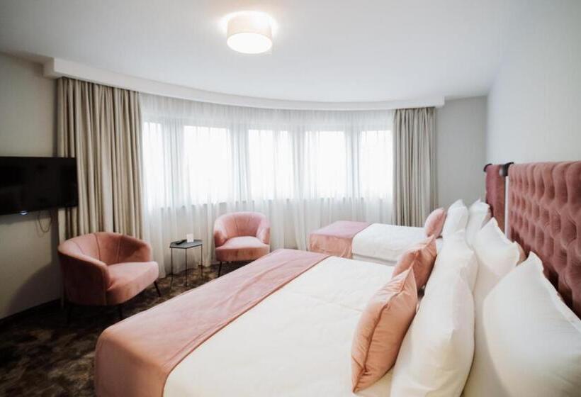 اتاق لوکس سه تخته, Barcode Wellness & Spa