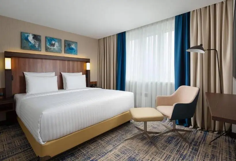 سوئیت با تخت بزرگ, Courtyard By Marriott Tashkent