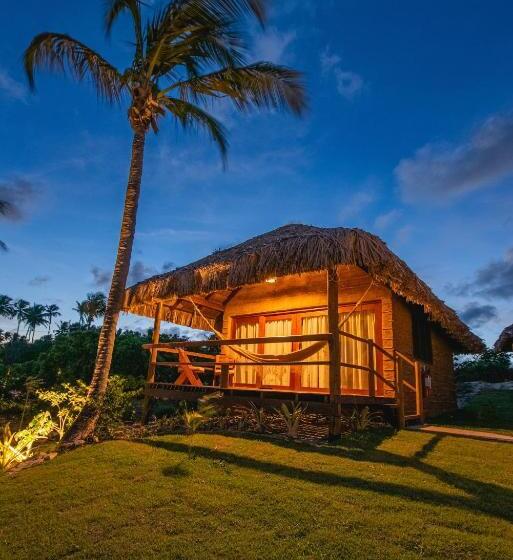 标准三人间, Kauli Seadi Beach
