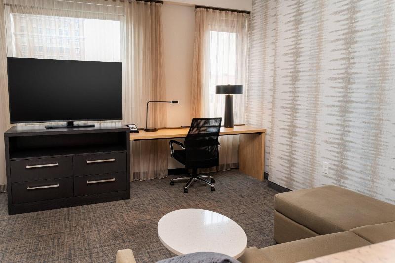 스위트 킹사이즈 침대, Residence Inn By Marriott Grand Rapids Downtown