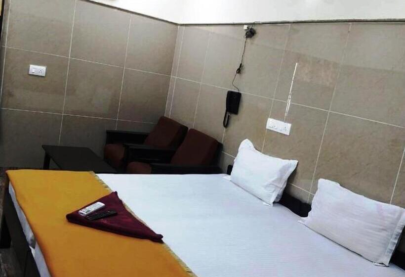 غرفة ديلوكس, Lakeview Residency, Sricity Tada