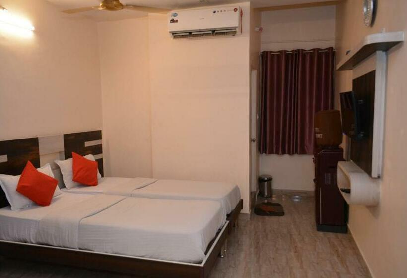 デラックスルーム, Comfort And Terrace Lounge