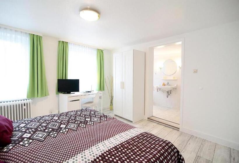 标准间, Goldener Löwe