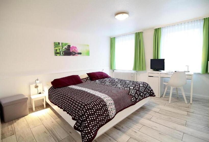 标准间, Goldener Löwe