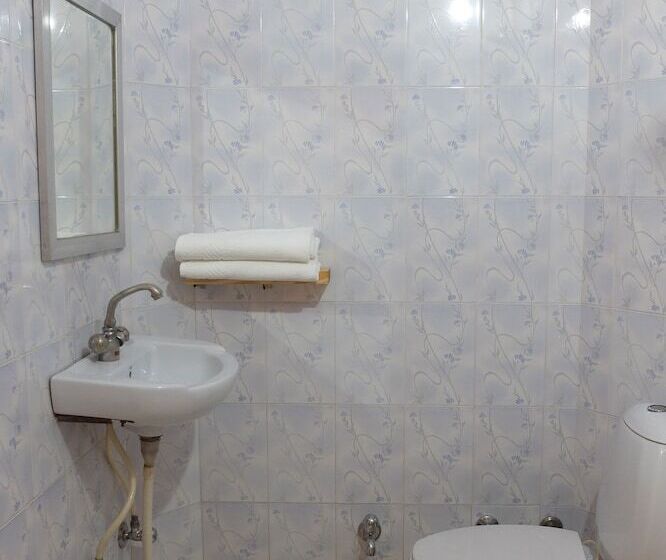 Chambre Deluxe, Little Peepal House