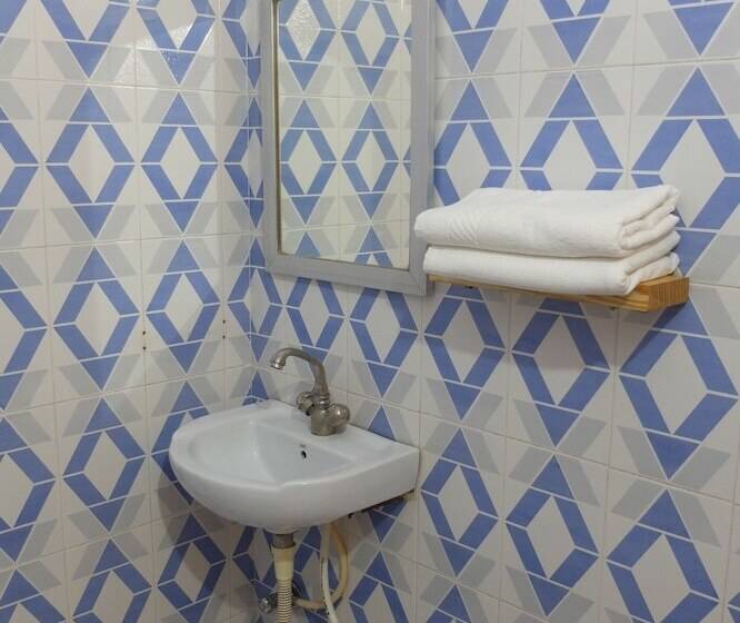 Chambre Deluxe, Little Peepal House