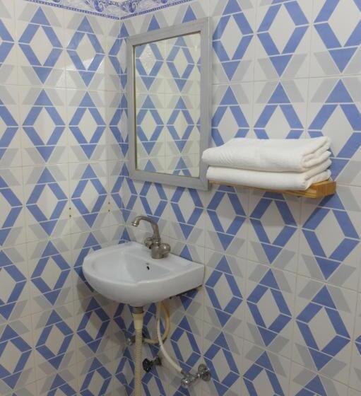 Chambre Standard sans Climatisation, Little Peepal House