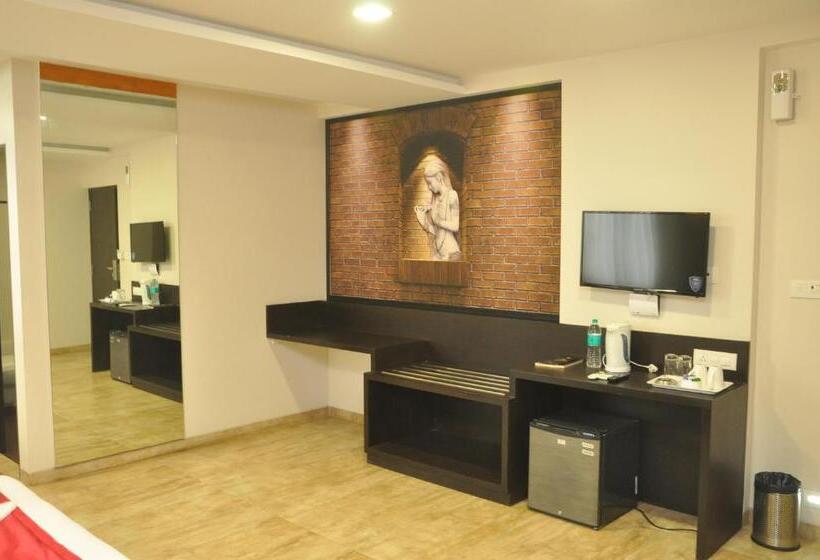 Номер Superior Кровать Кинг, Monteria Resort
