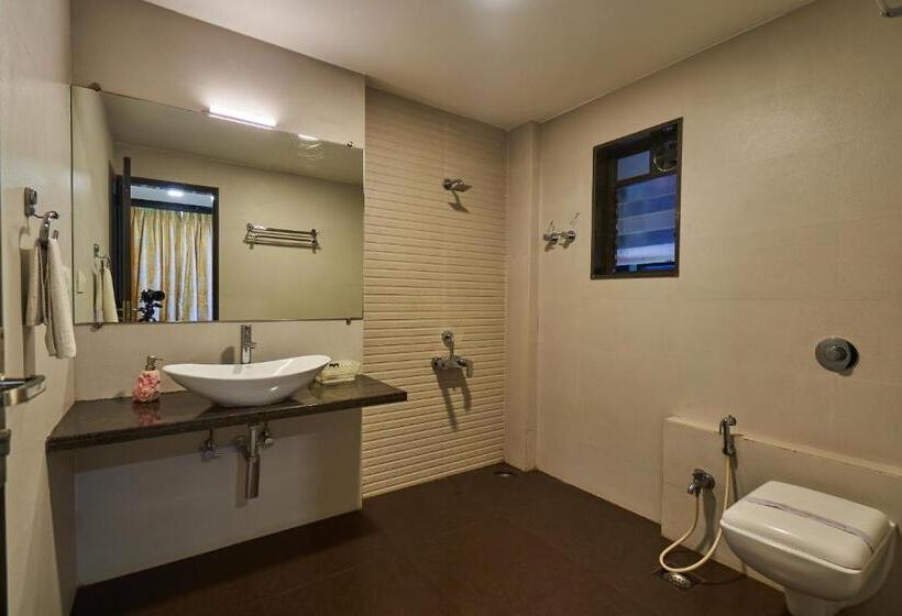 חדר סופריור עם מיטת קינג, Monteria Resort