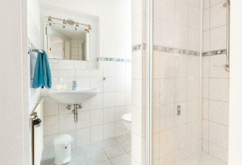 标准单人间, Restaurant Zum Hirsch